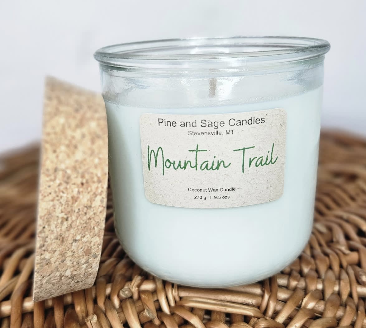 Mountain Trail 9.5 oz Glass  Flower Bouquet