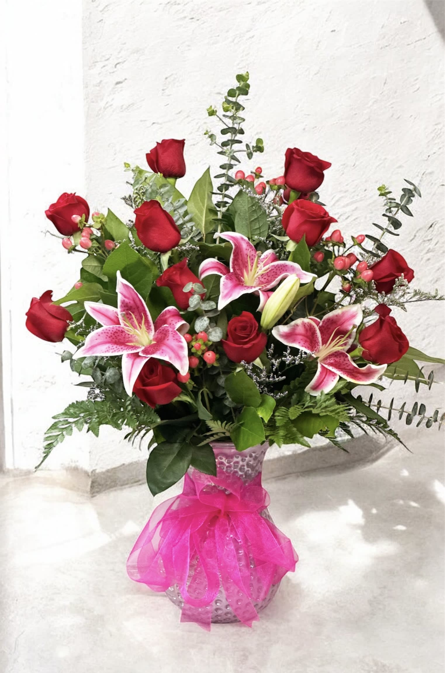 Super Deluxe Rose Vase Flower Bouquet