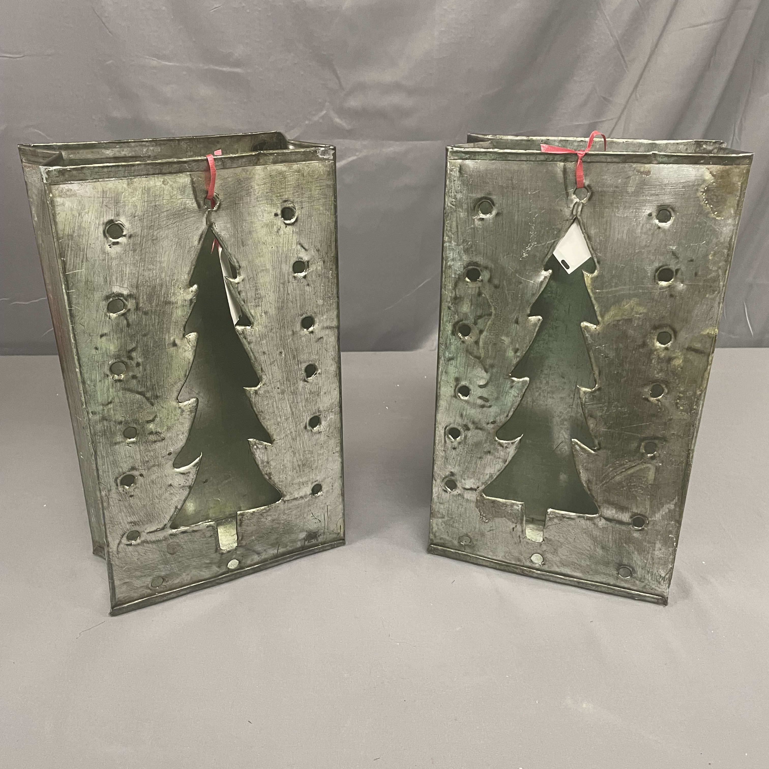 Metal Christmas Tree Luminary