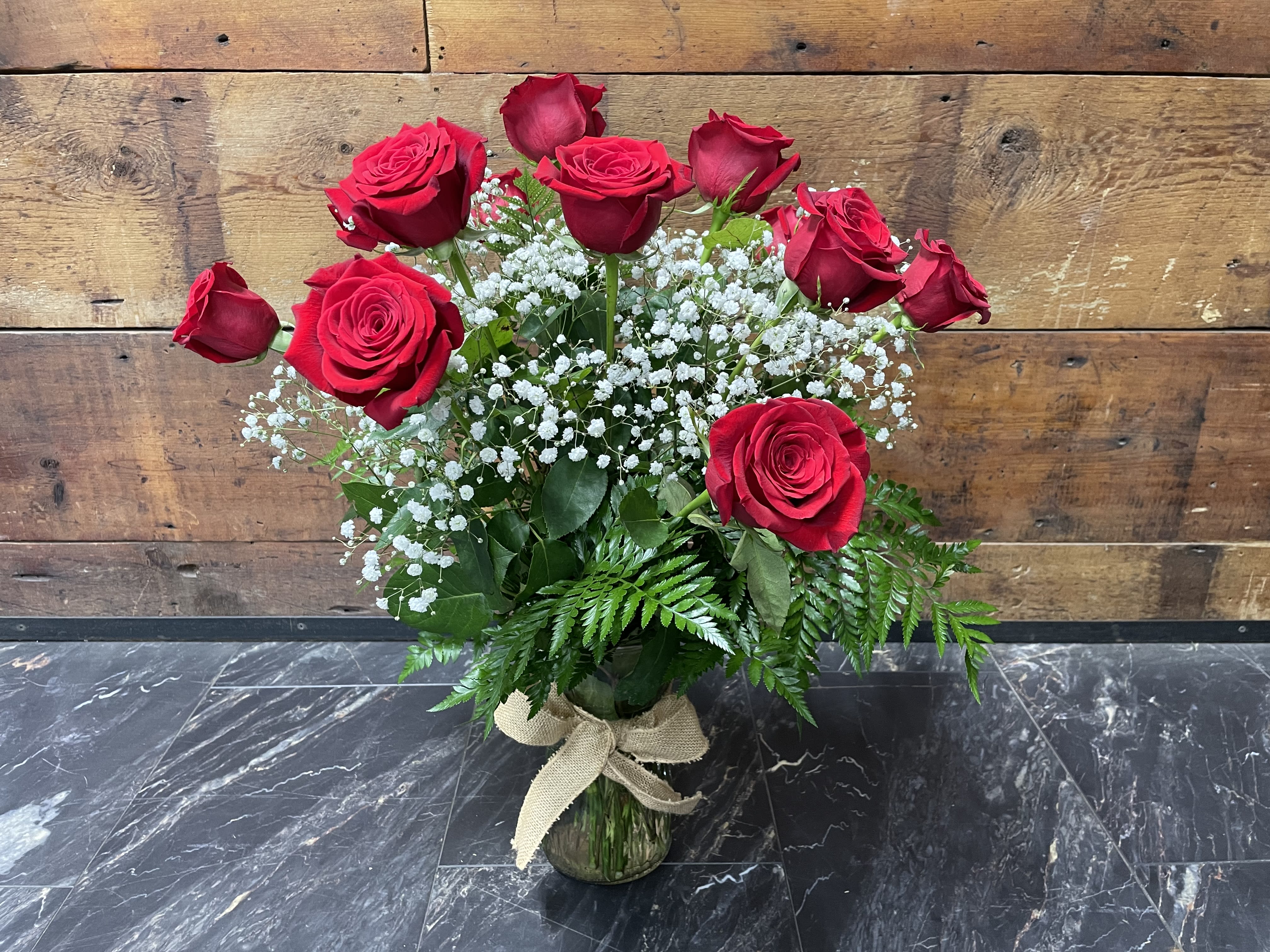 One Dozen Red Rose Vase Arrangement Flower Bouquet