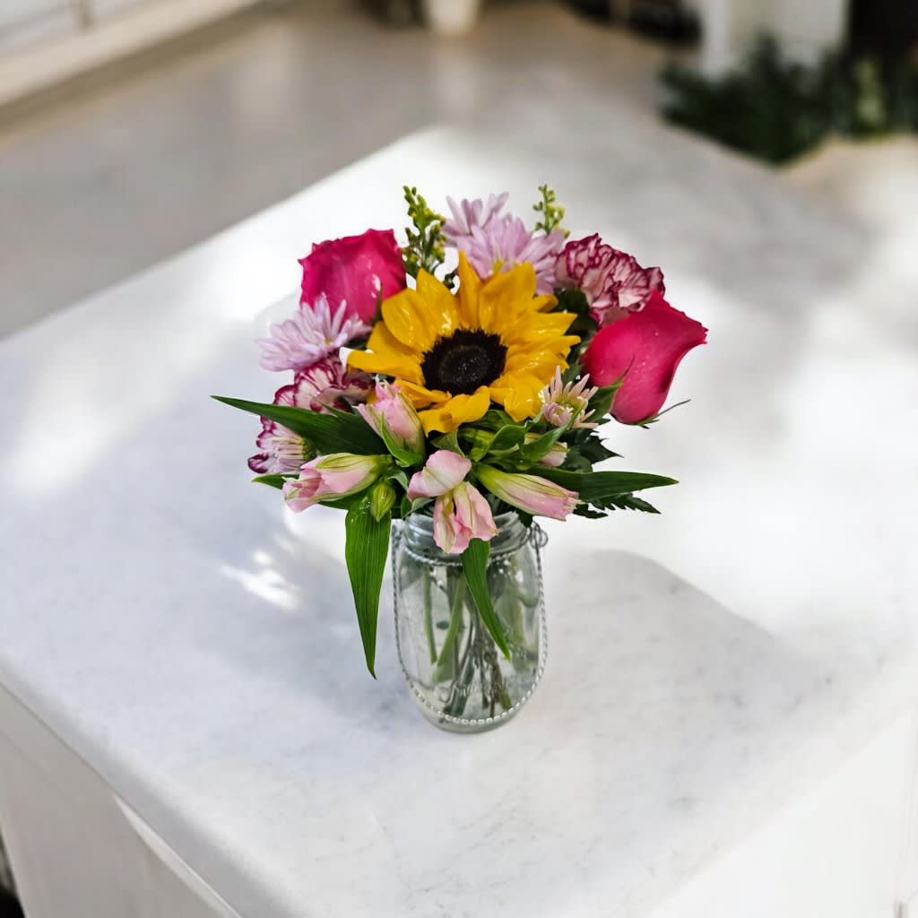 Fresh Mix Vase Flower Bouquet