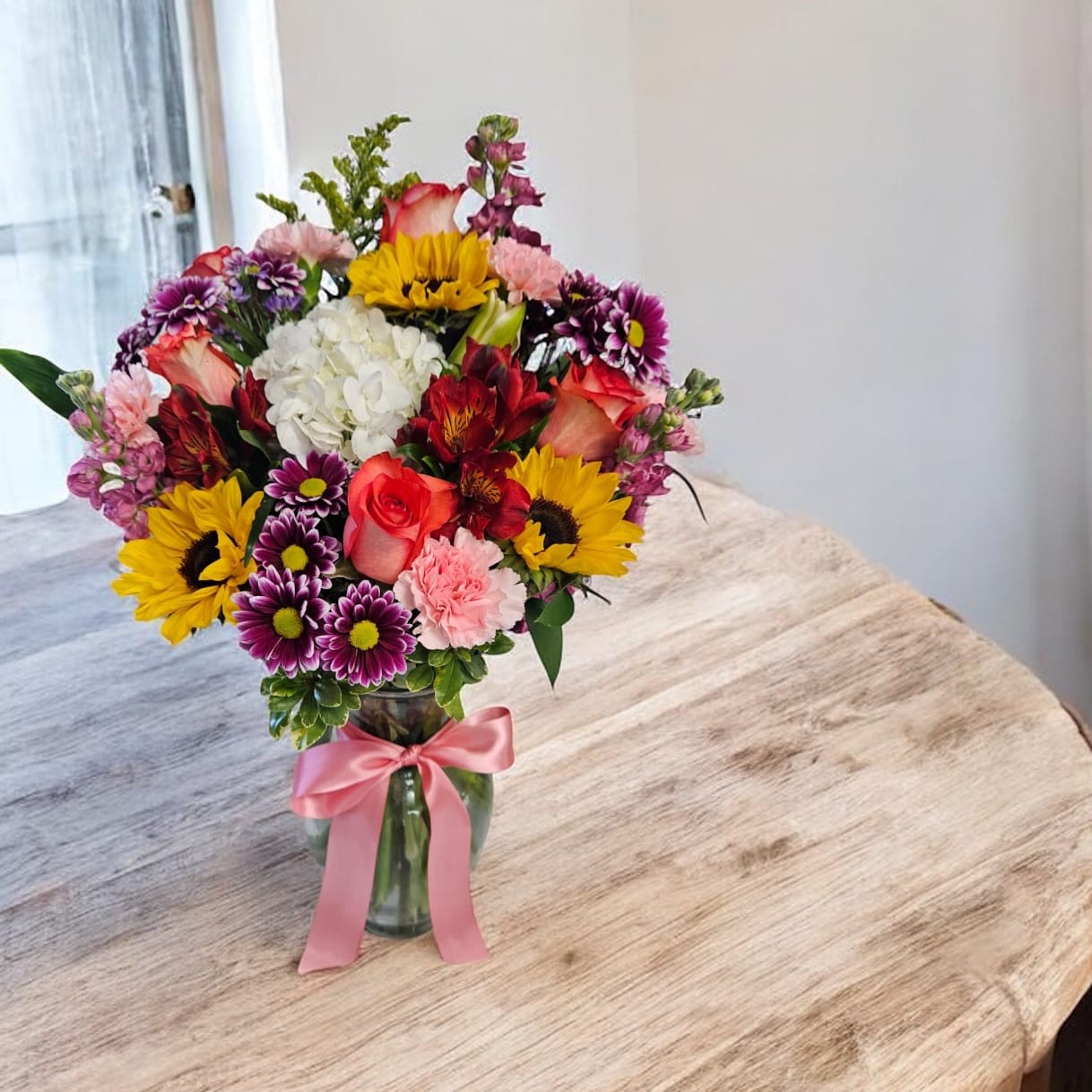 Deluxe Mixed Vase Flower Bouquet