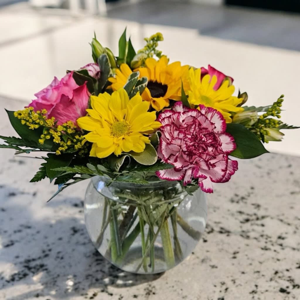 Globe Mixed Flower Vase Flower Bouquet