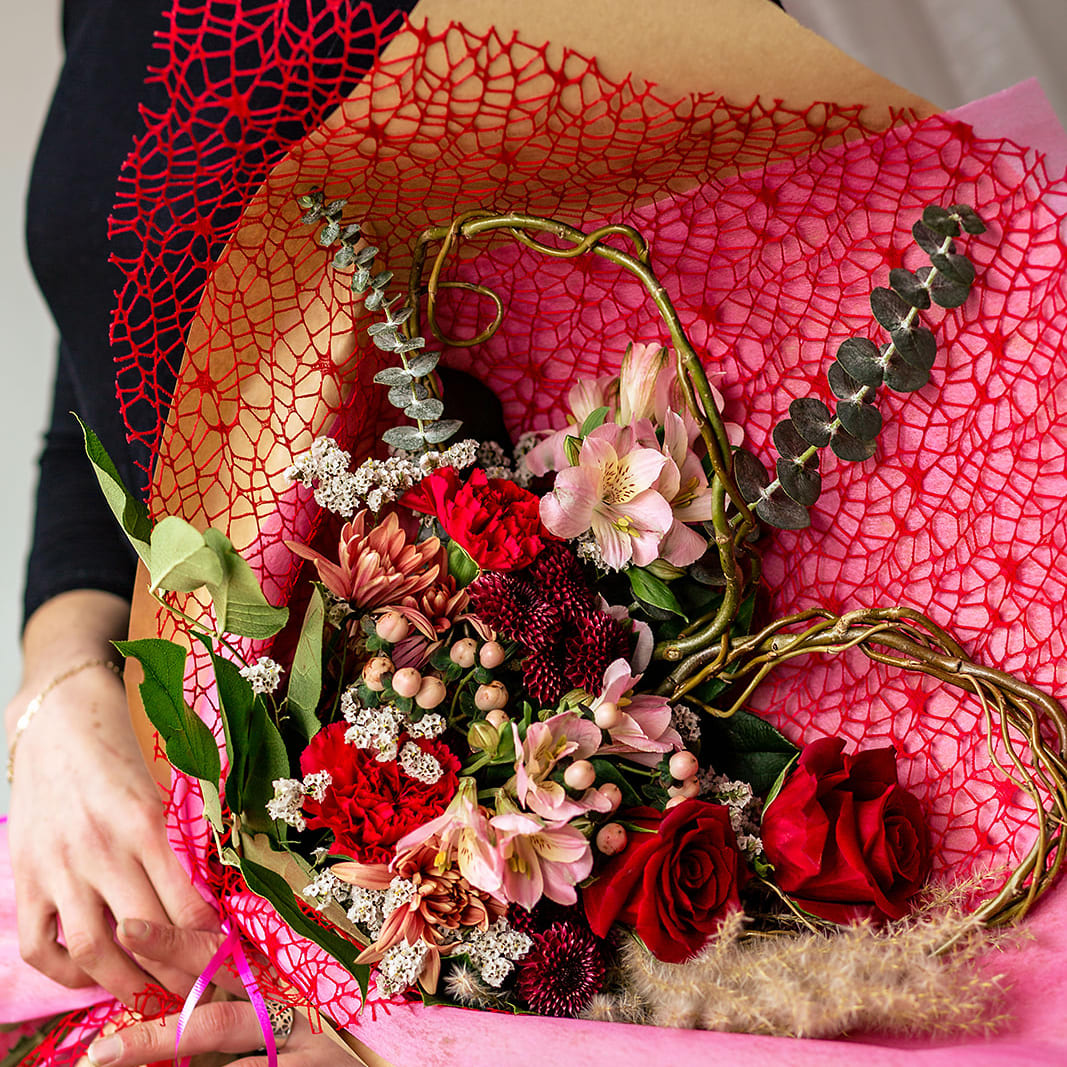 Your Hearts Desire Upright Bouquet Flower Bouquet