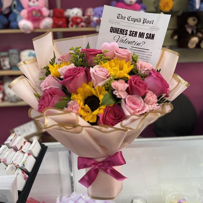 Sweet Pink Valentines Flower Bouquet