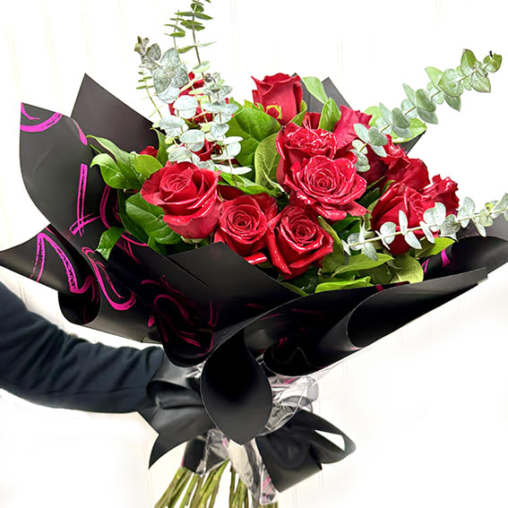 Wrapped Roses bouquet 24,36