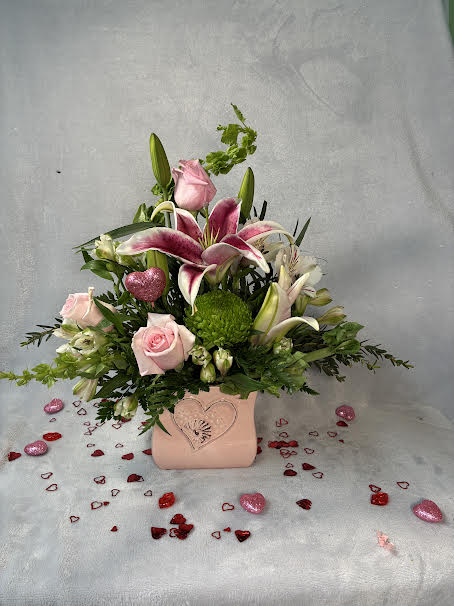 CASCADING PINK BEAUTY Flower Bouquet