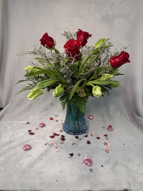 ROMANCE ON THE WAVE Flower Bouquet