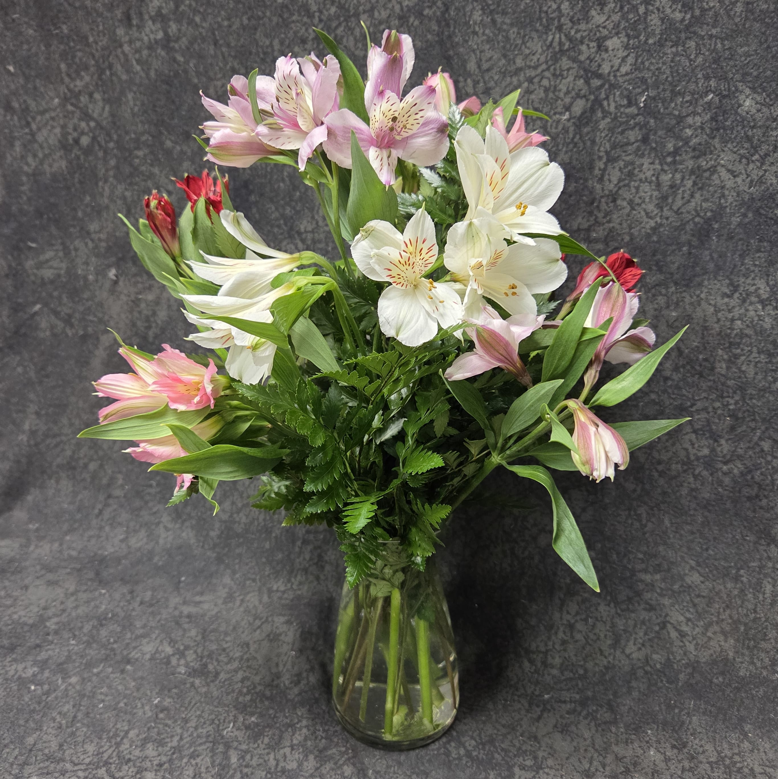 ARVD2-CLEAR GLASS VASE