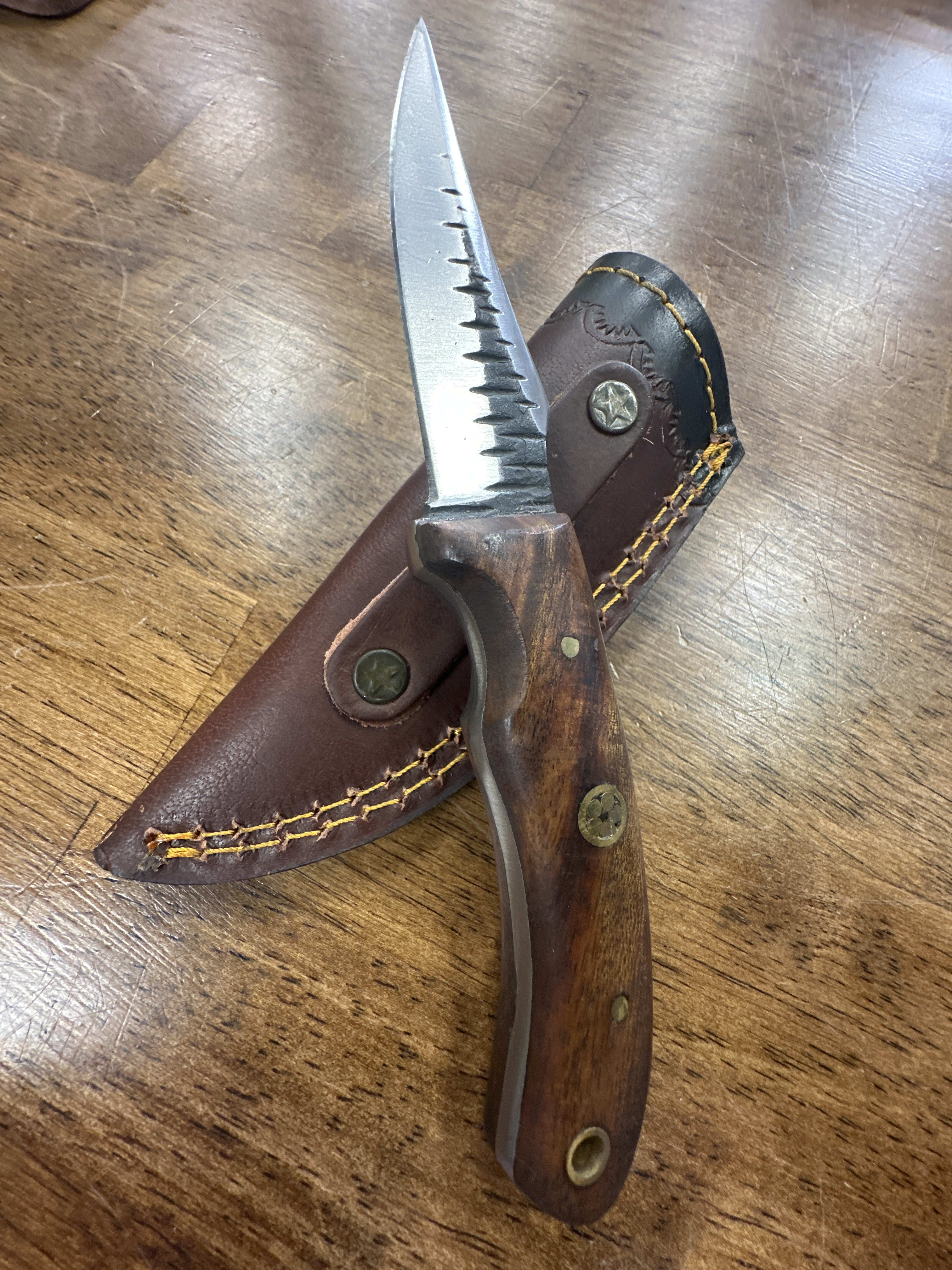 Damascus Steel Skinner Knife,