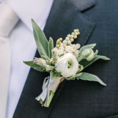 Ranunculus Simplicity Groom's Boutonniere