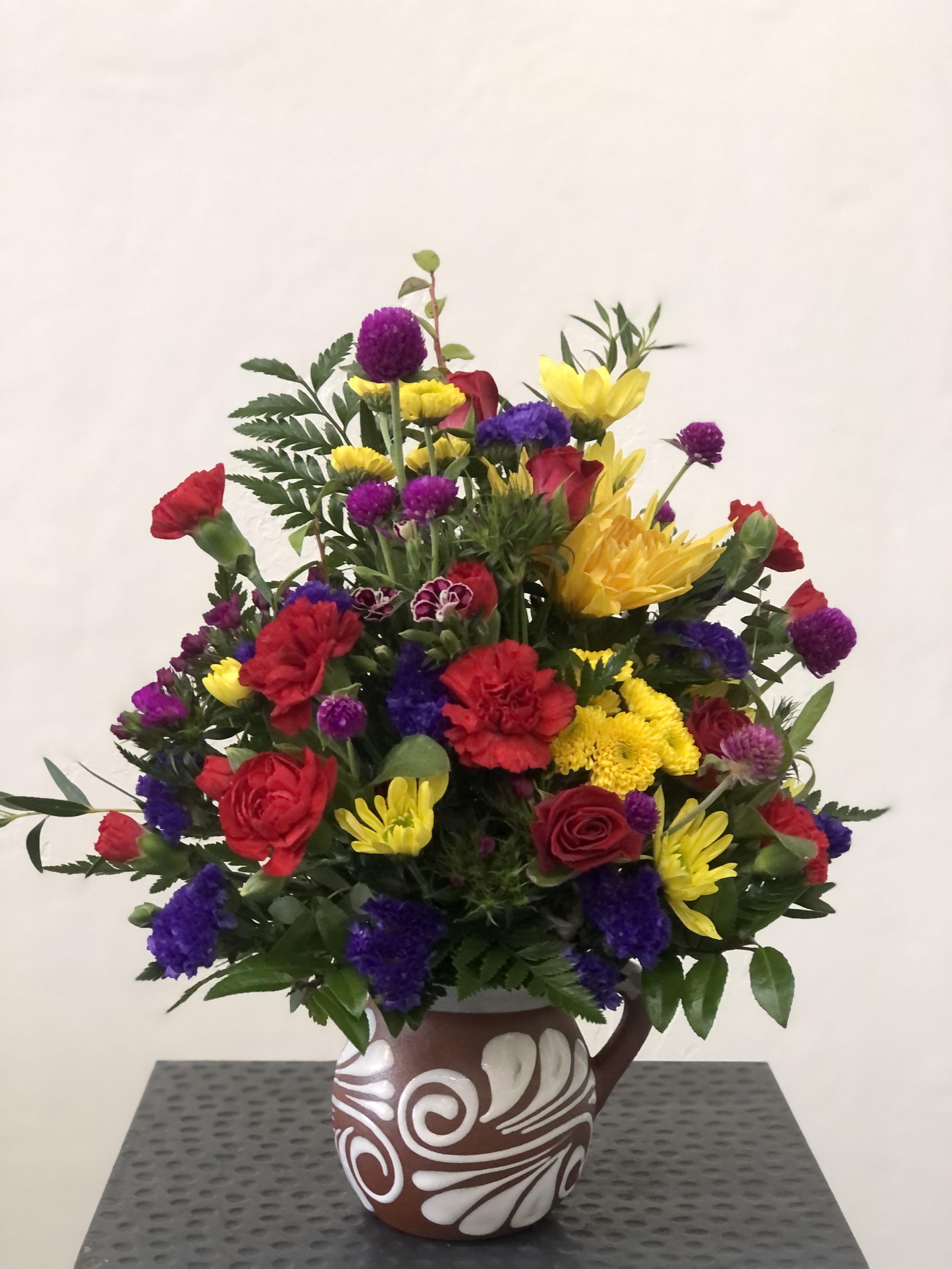 Abuela Chocolate Mug Flower Bouquet