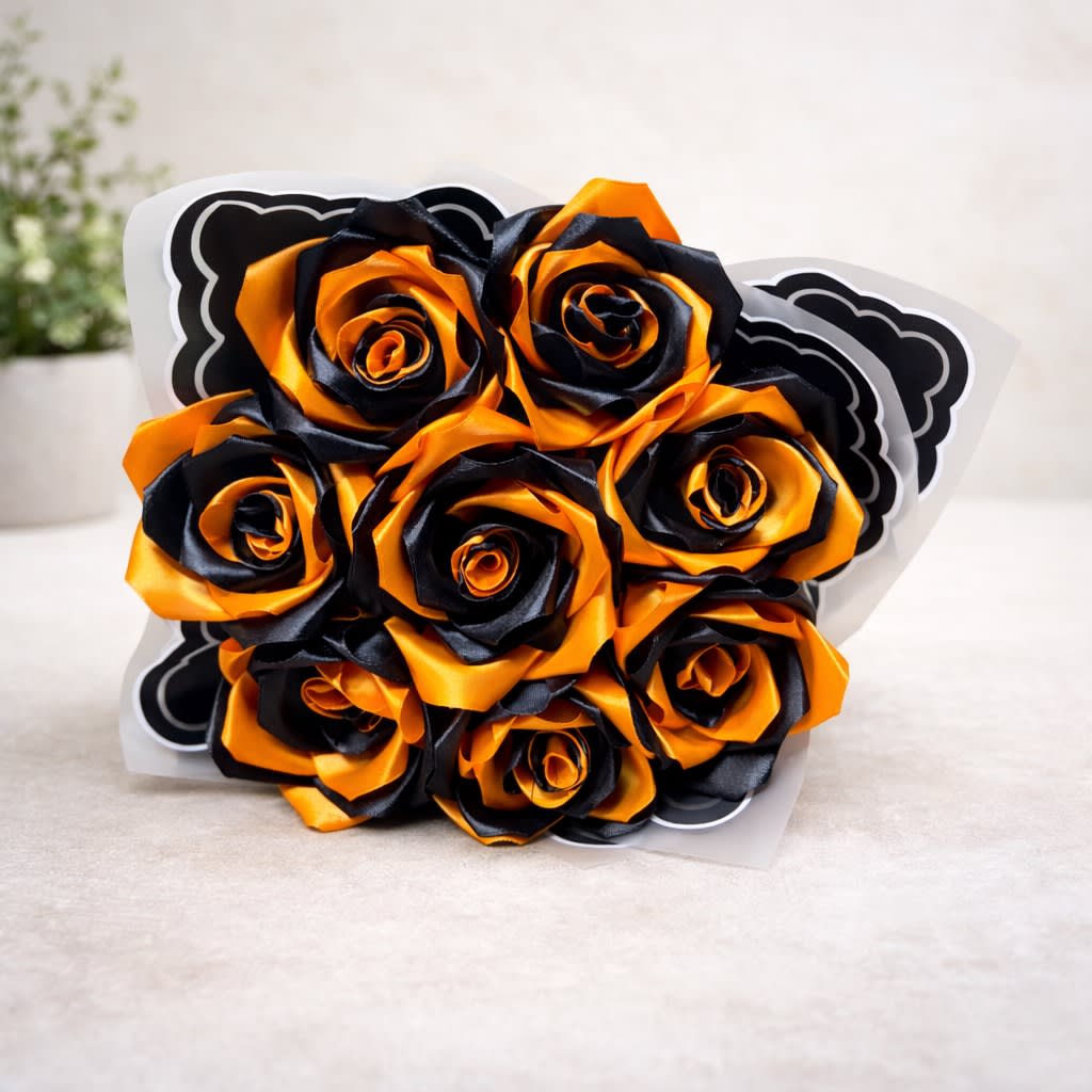 Tiger Eternal Rose Bouquet
