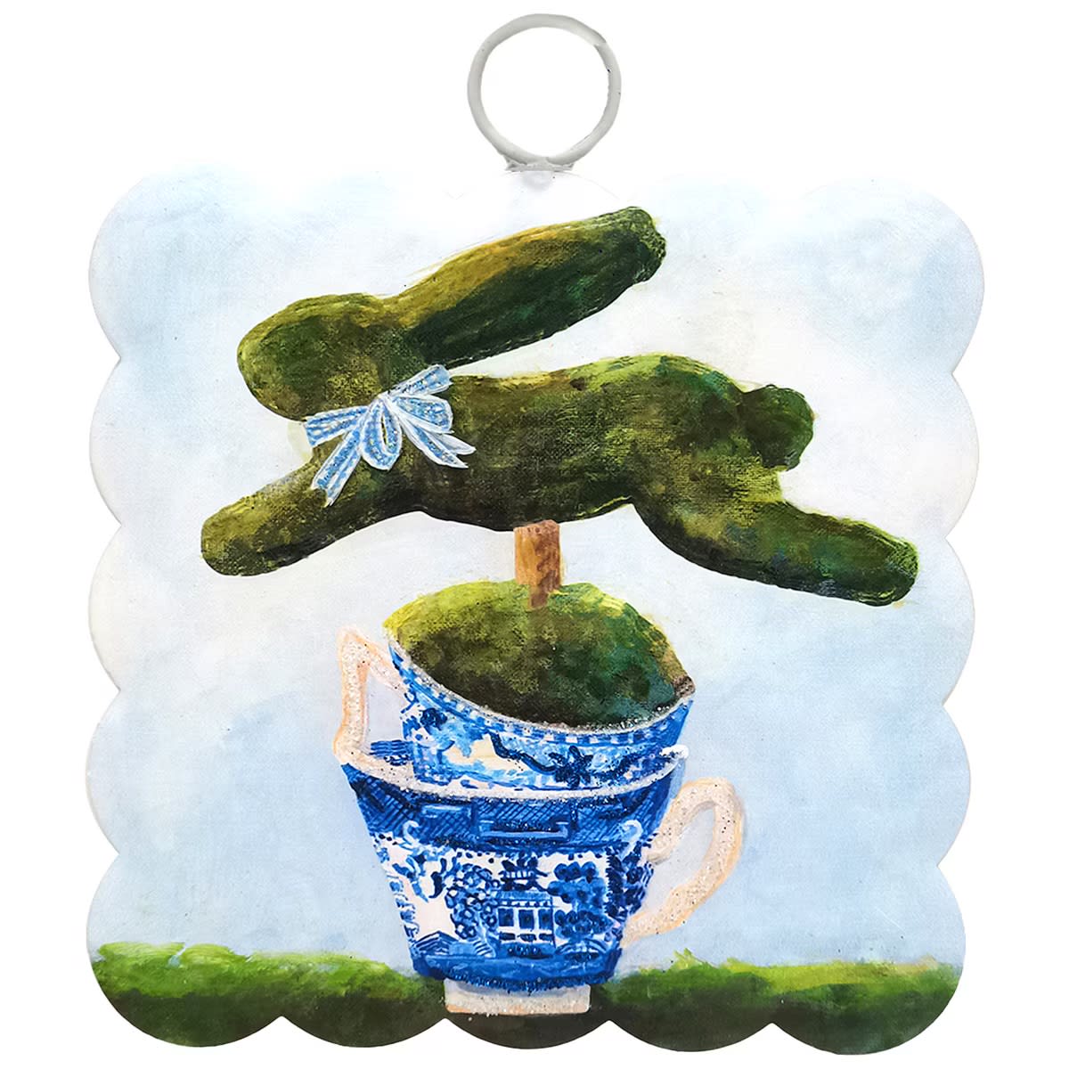 Mini Scallop Gallery Bunny in Teacup