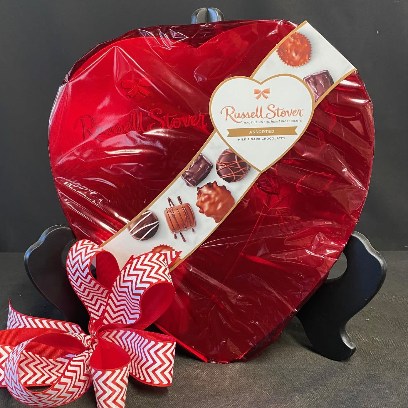 Valentine's Chocolates - Large Flower Bouquet