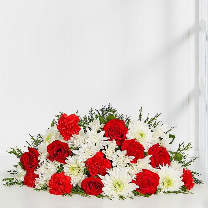 HOLIDAY CELEBRATIONS WRAPPED BOUQUET