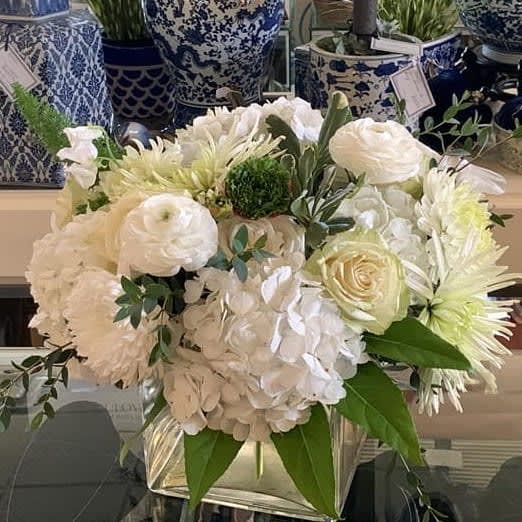 Grand Premium Cube Flower Bouquet