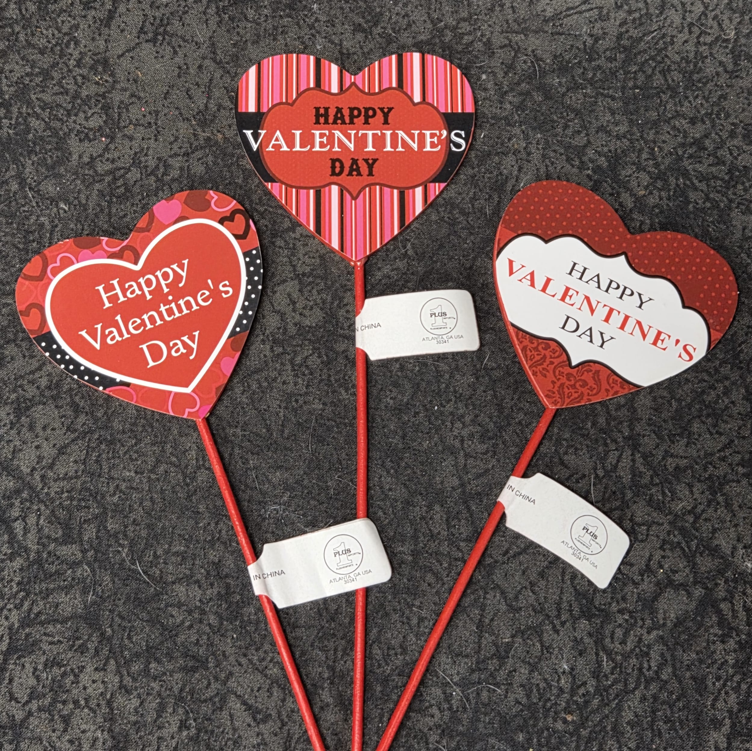 343500RED- Happy Valentines Day Tall Wood Pick