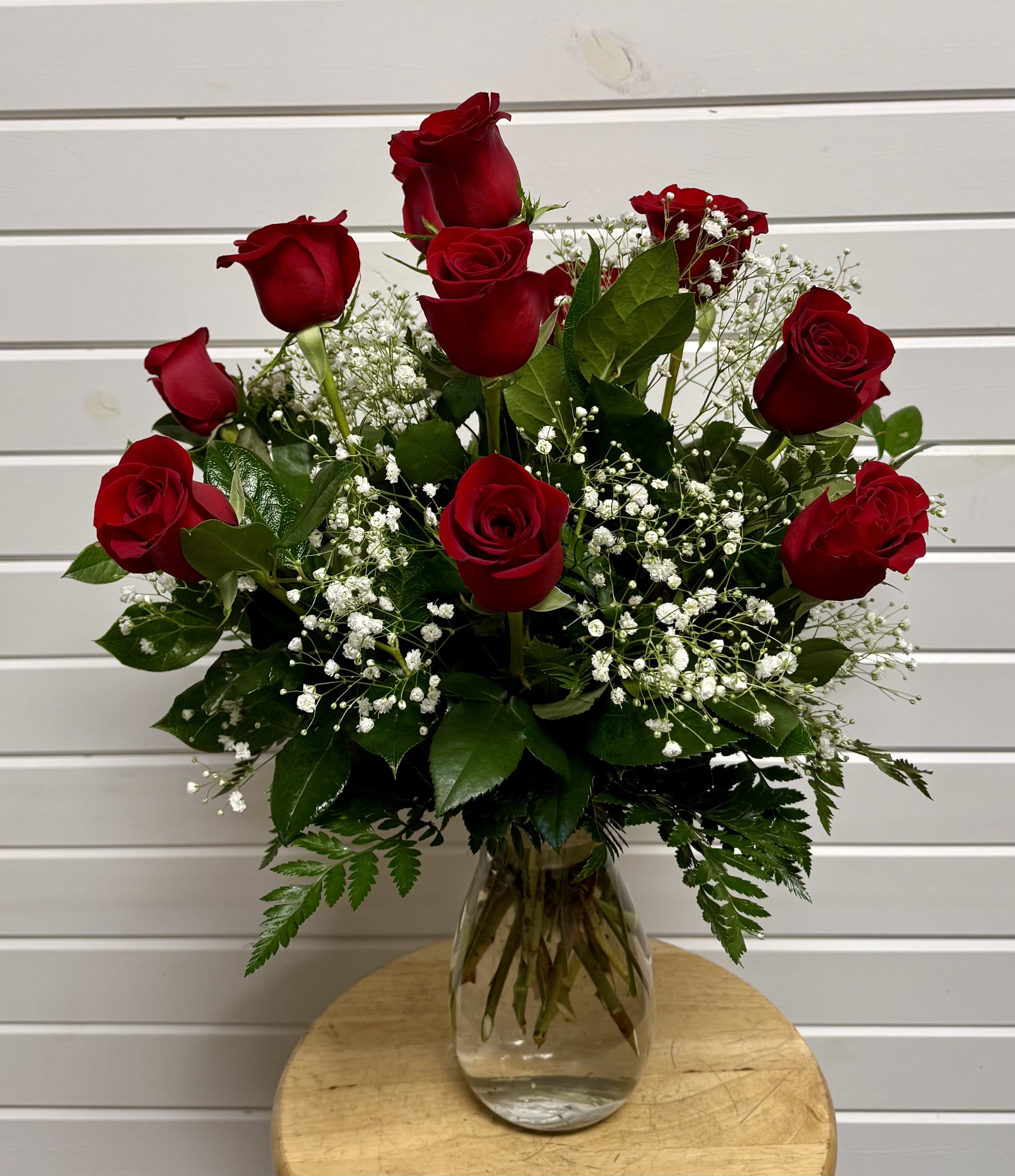 Classic Premium Dozen Roses