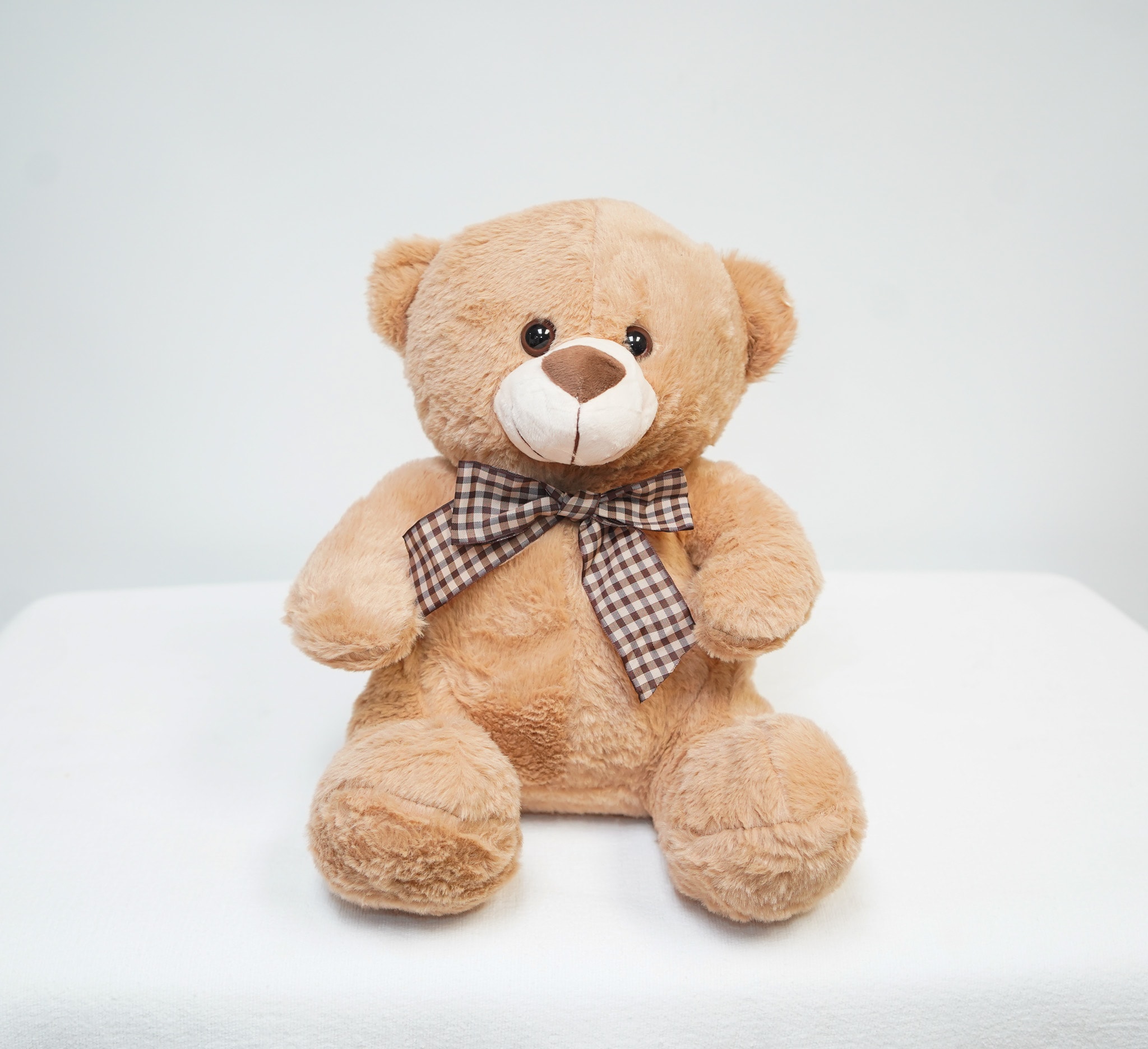 15'' CARAMEL TEDDY BEAR W/BROWN RIBBON
