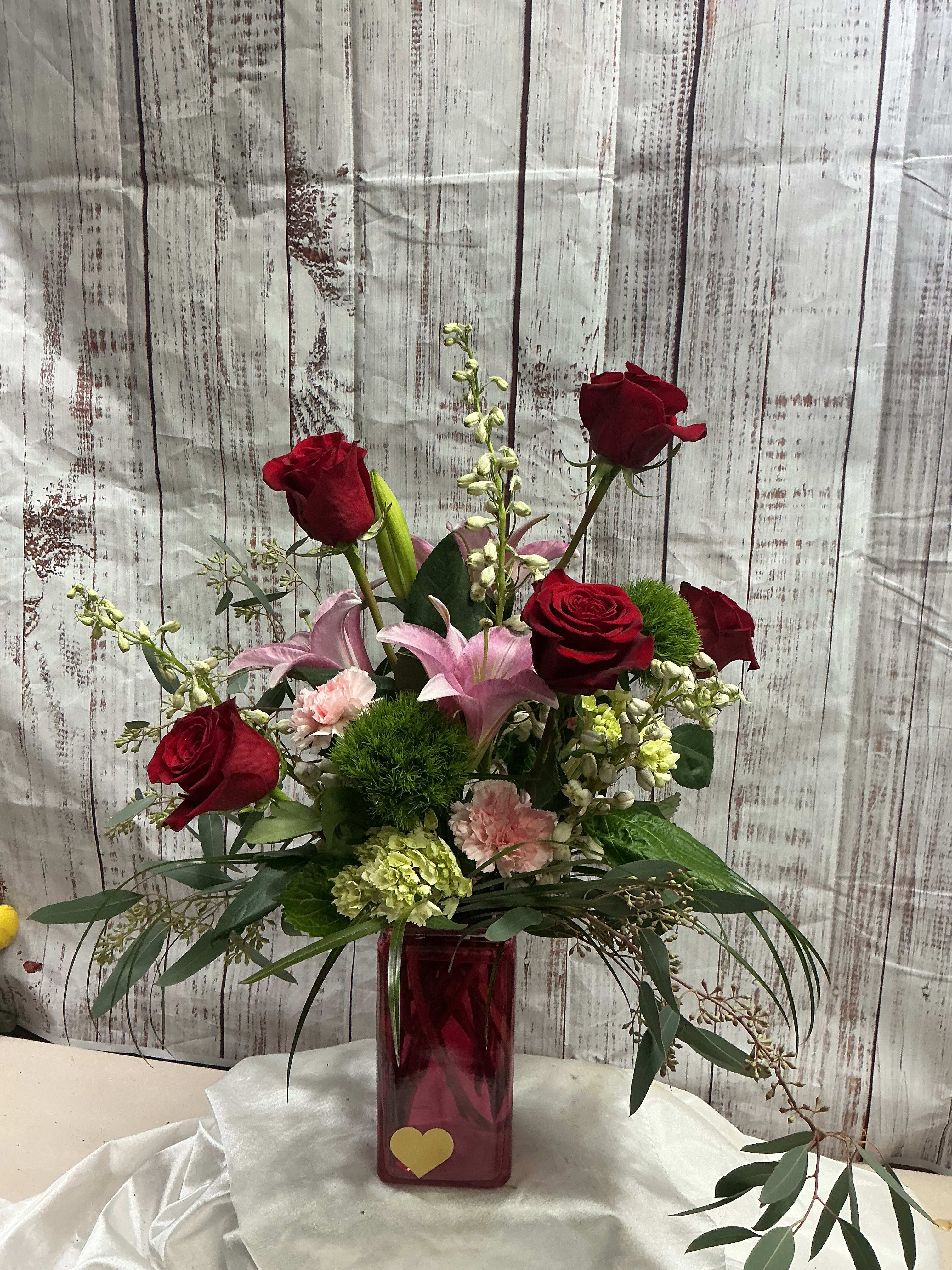 Rosie & Lilies Flower Bouquet