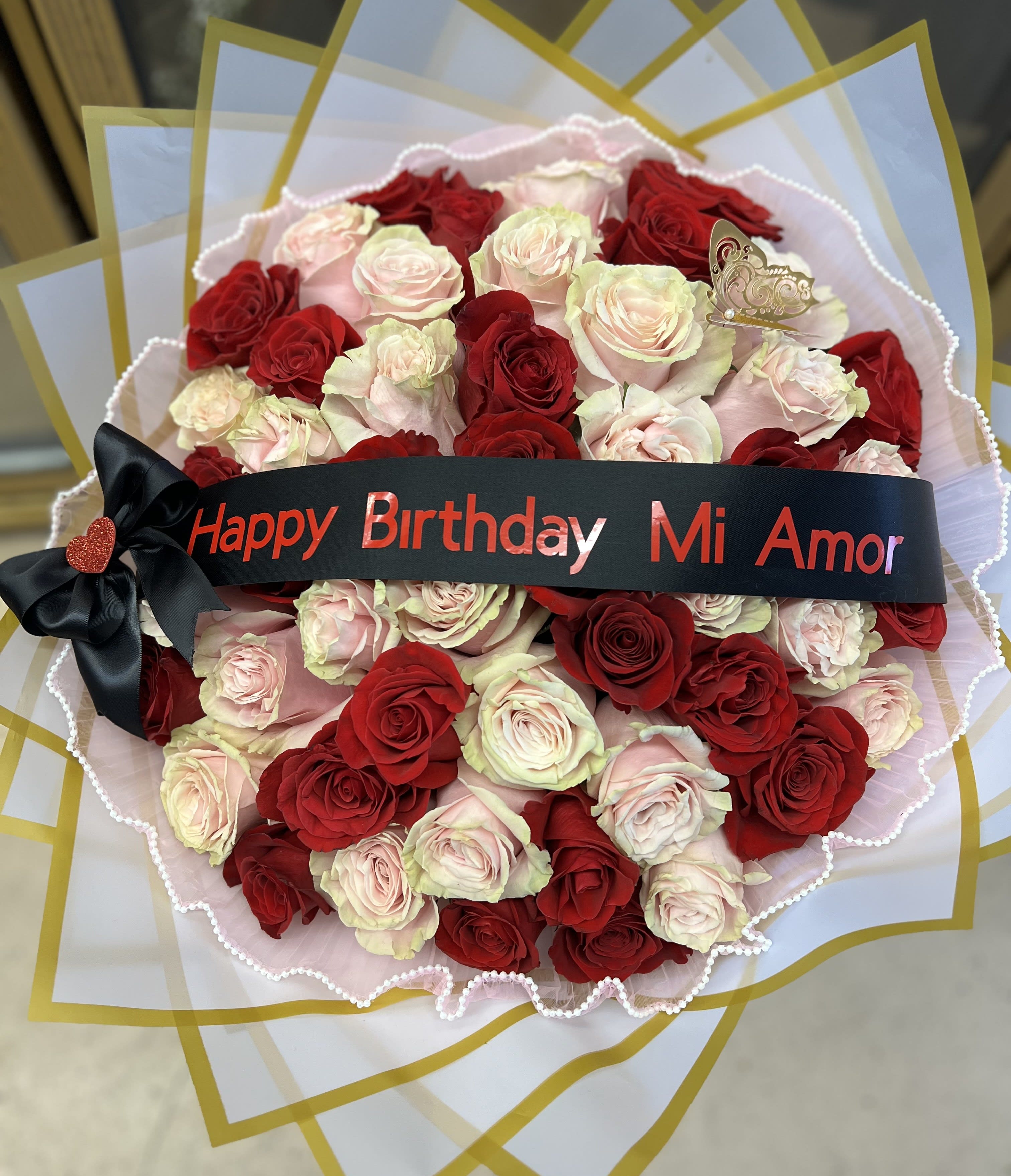 Scarlet & Blush Romance