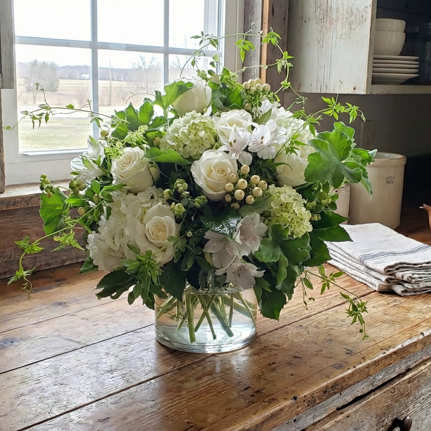 French Pave - Luxury Flowers