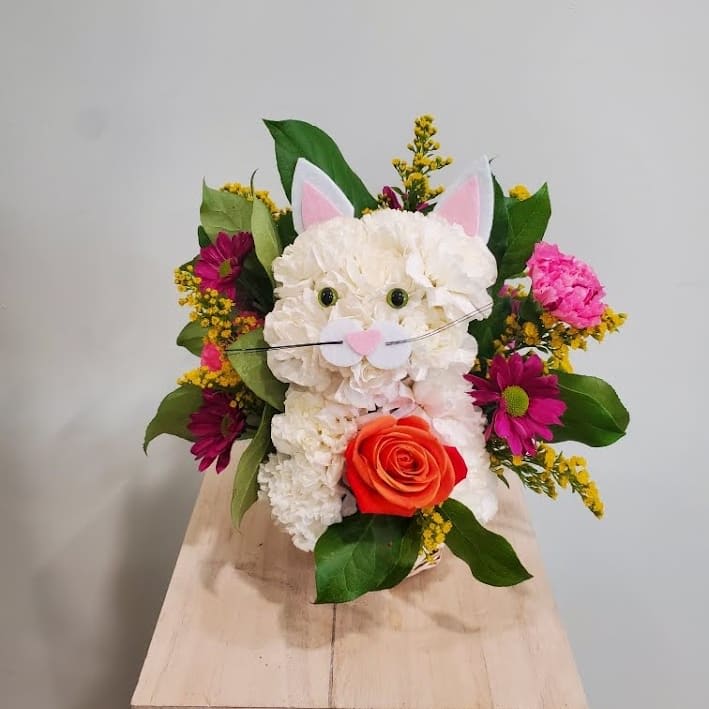 Garden Kitty Flower Bouquet