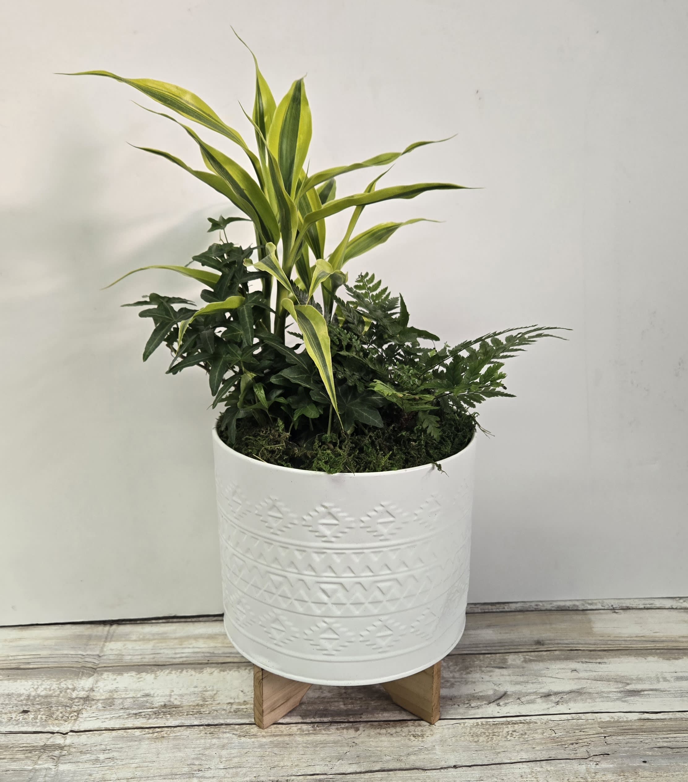 Standing Dish Garden Flower Bouquet