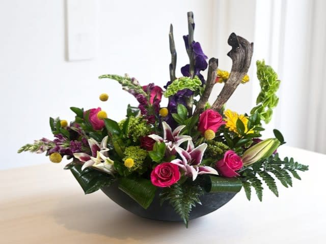 GARDEN ALLURE Flower Bouquet