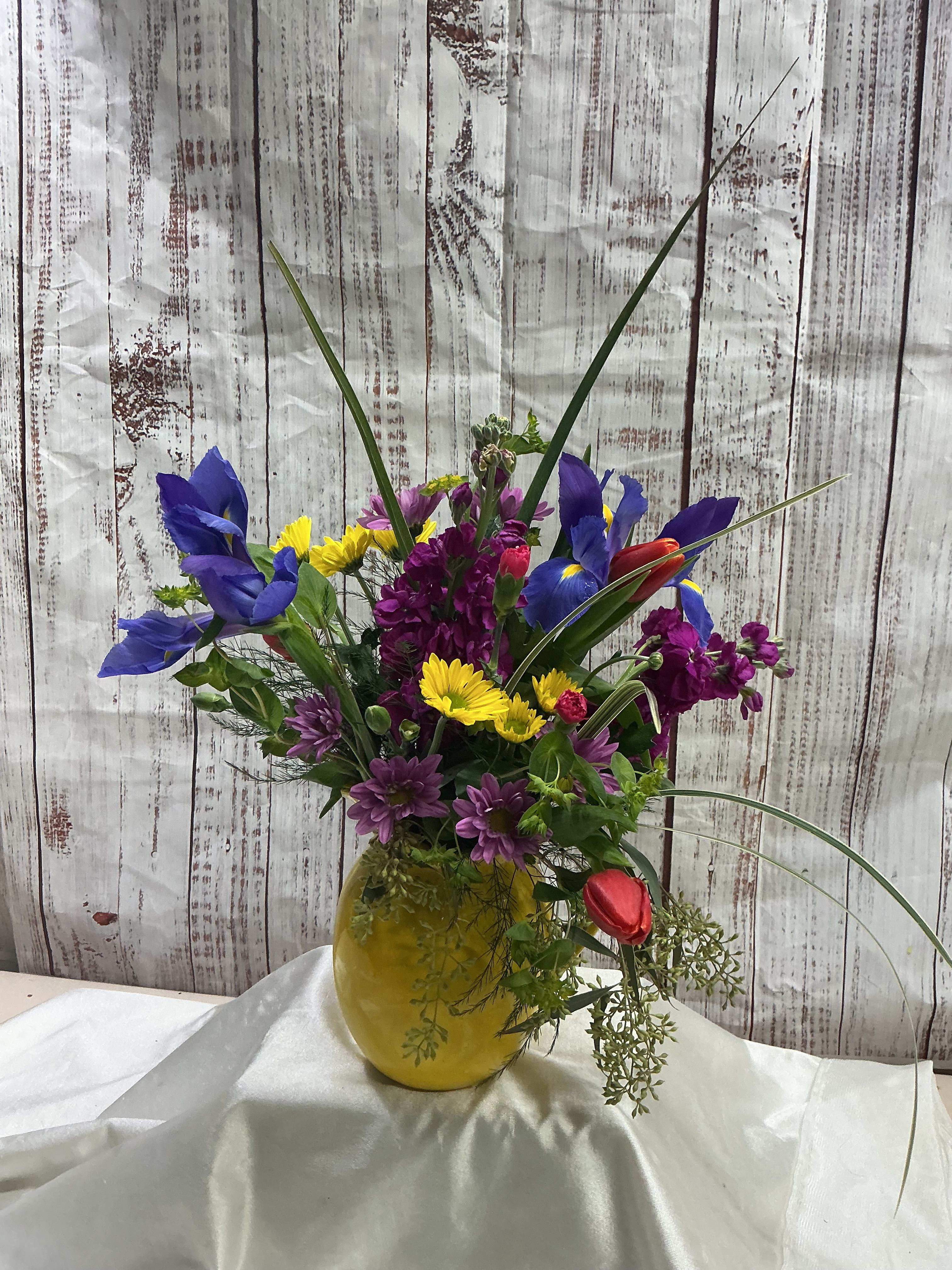 Springtime Pitcher Flower Bouquet