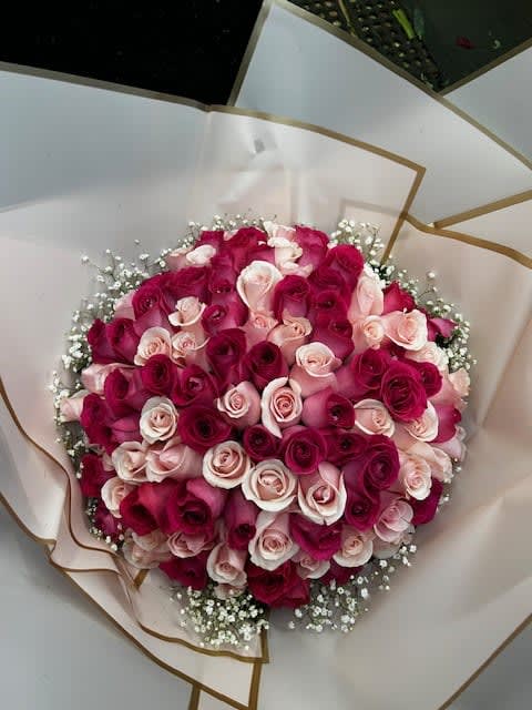 Ramos 75 Roses Mixed Pinks Flower Bouquet