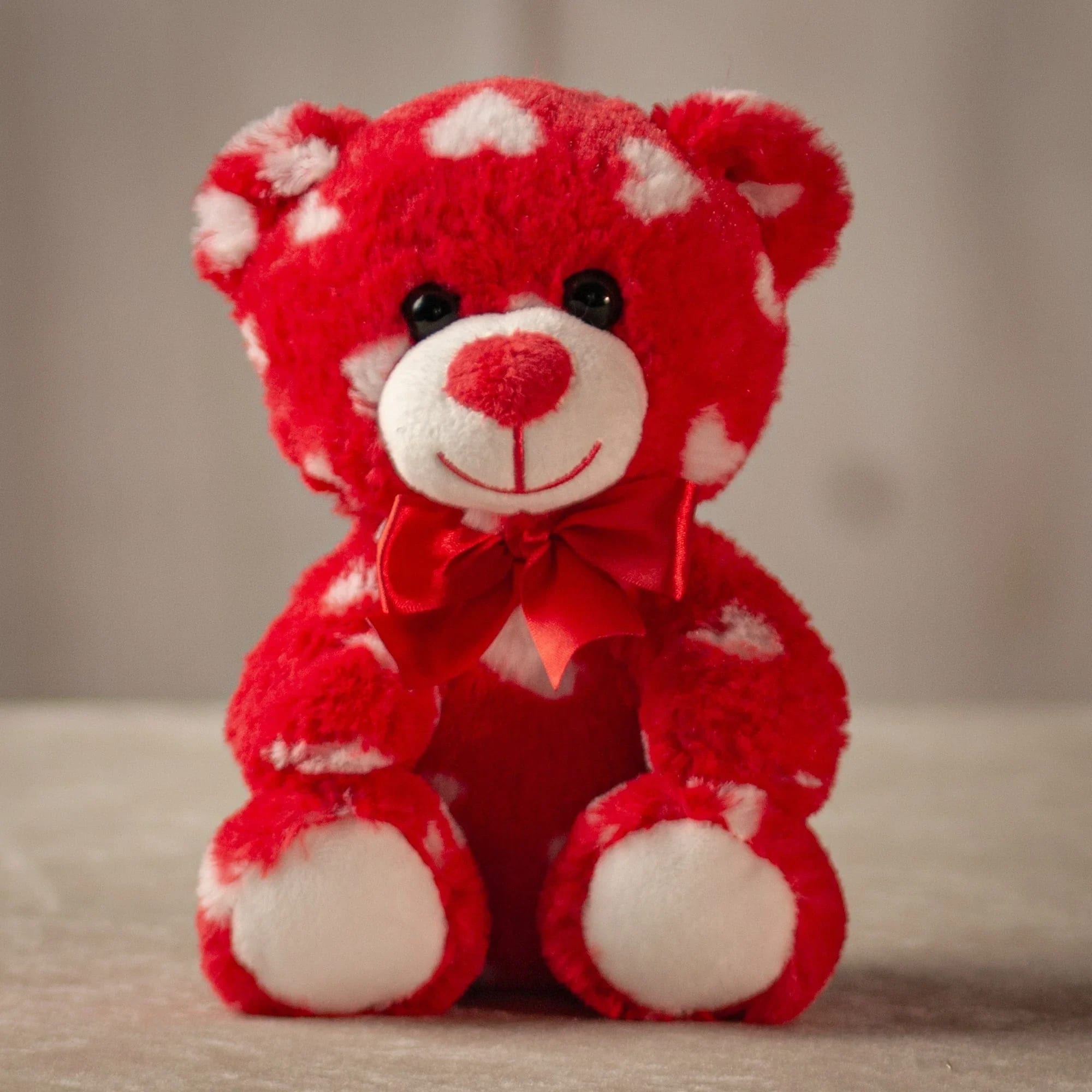 7.5" Heart Print Red Bear
