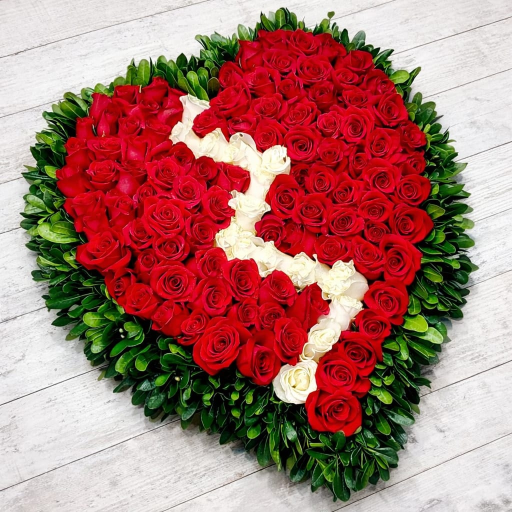All Rose Broken Heart Flower Bouquet