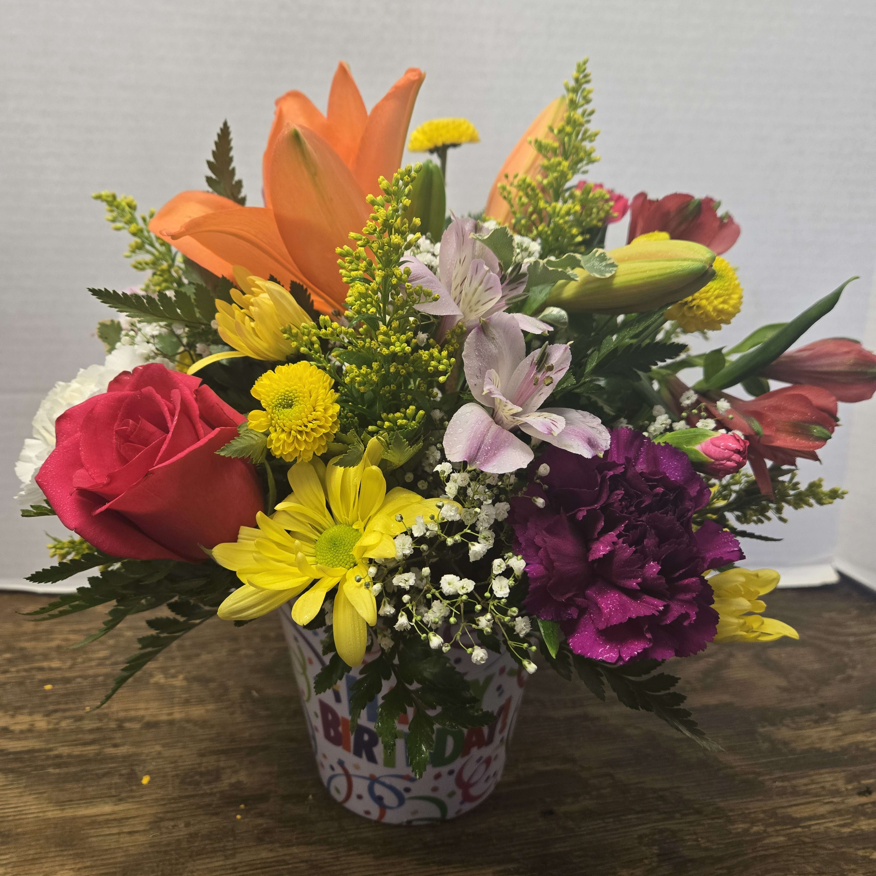 BIRTHDAY SMILES Flower Bouquet