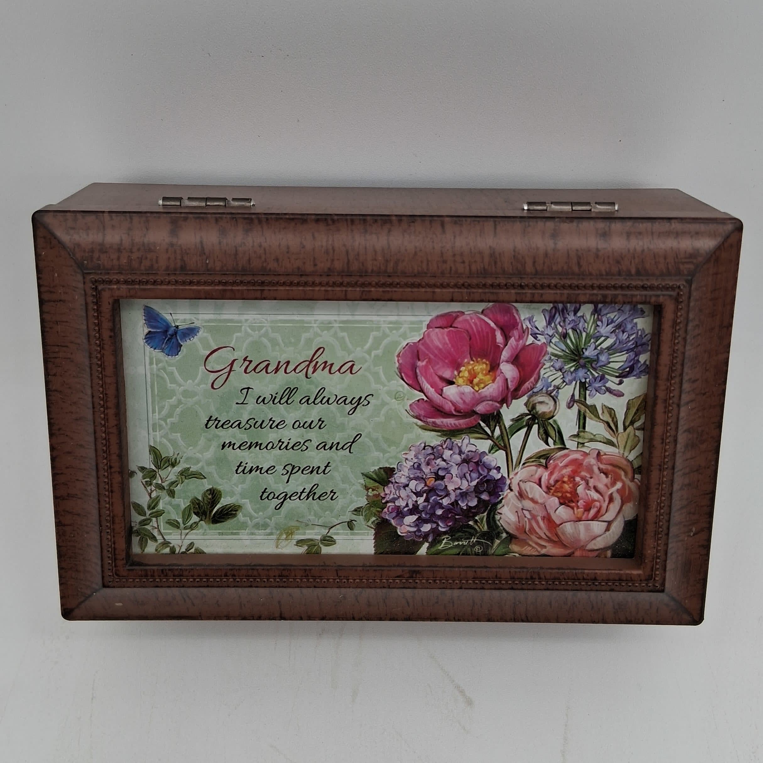 Grandmas Treasure Music Box