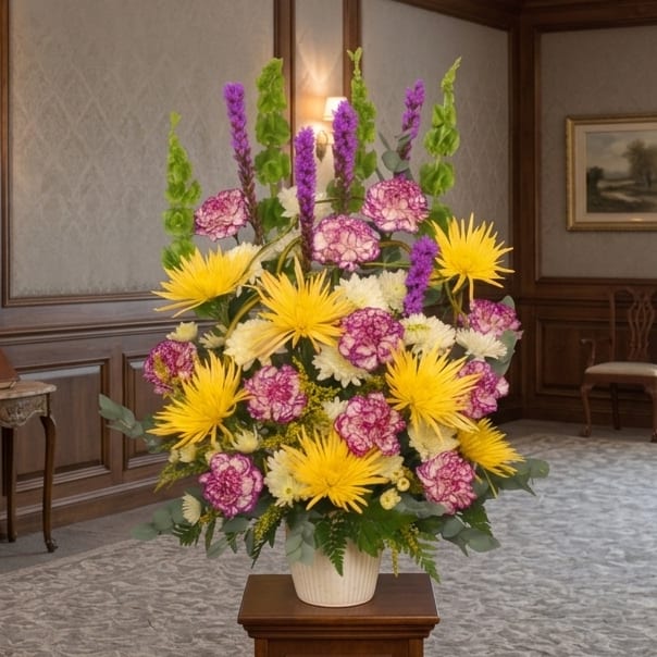 Thoughtful Reflections Traditional Arrangement