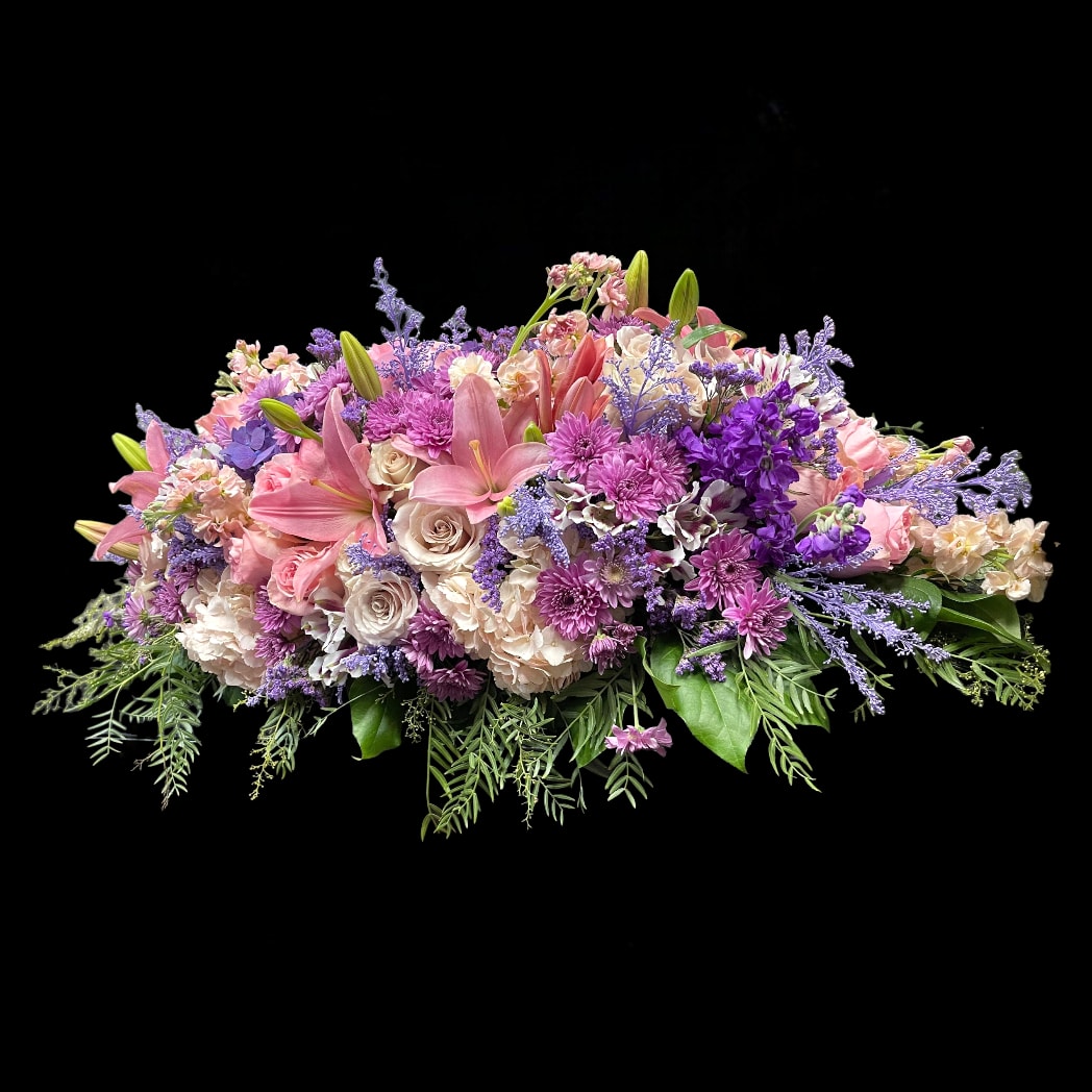 LAVENDER CASKET SPRAY