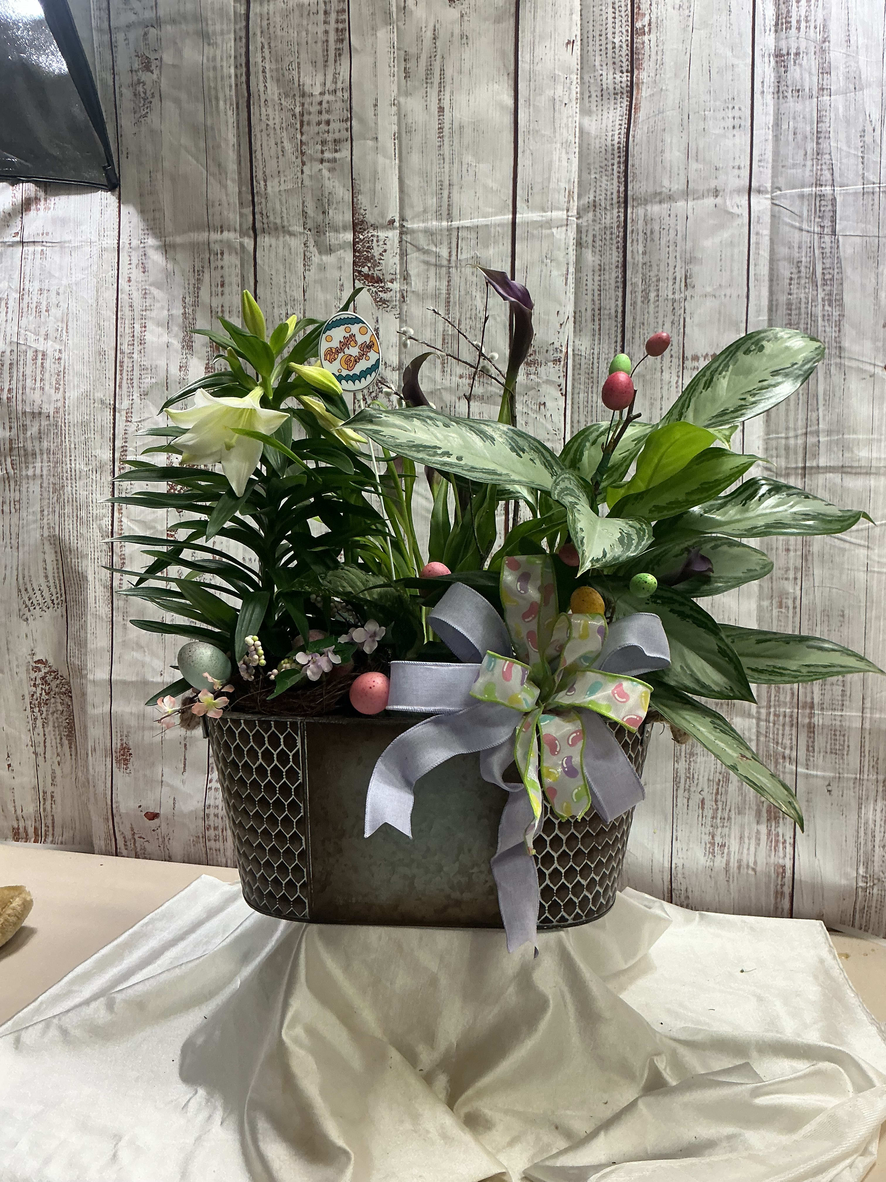 Large Blooming Garden Flower Bouquet