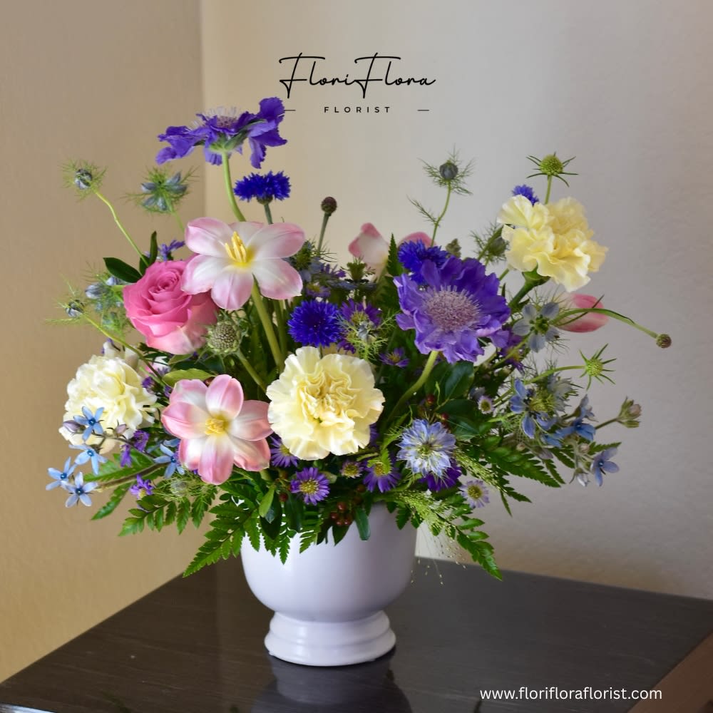 Love you, Mom Flower Bouquet