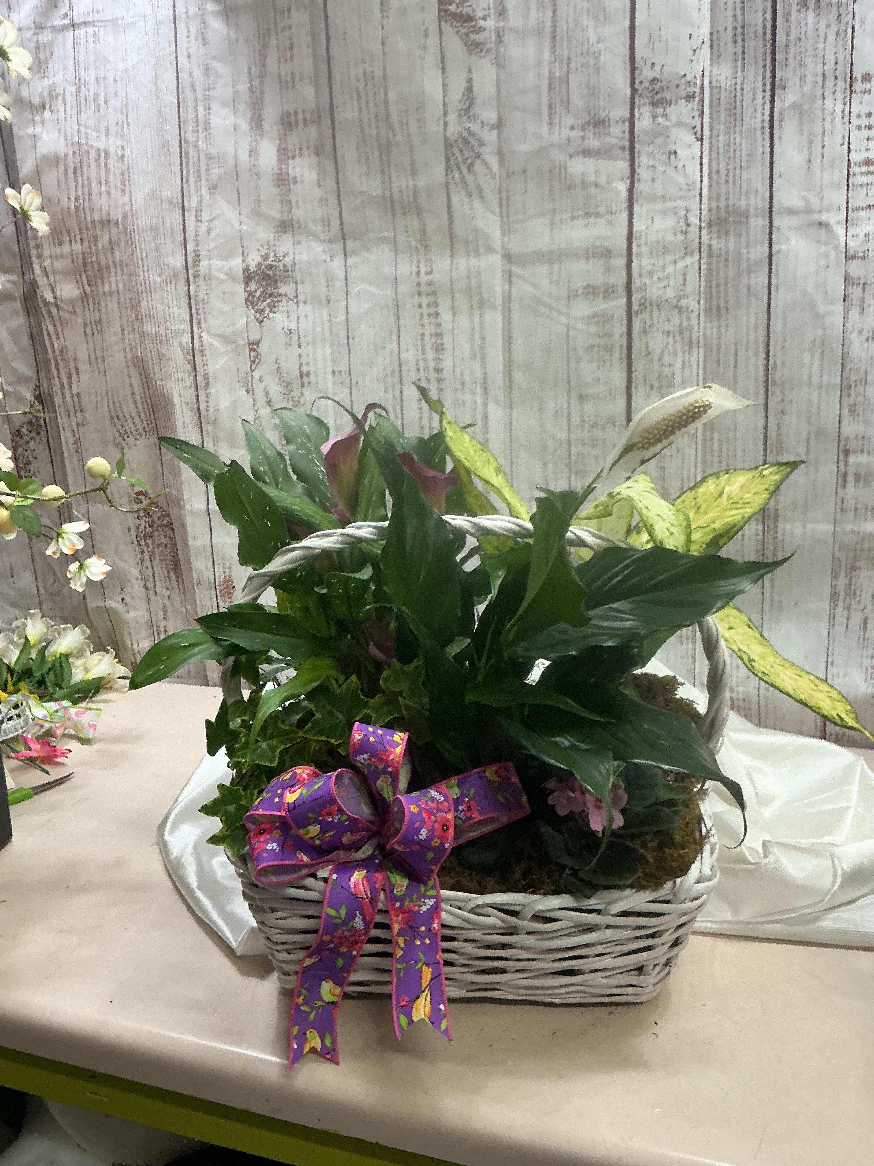 Blooming  Basket Flower Bouquet