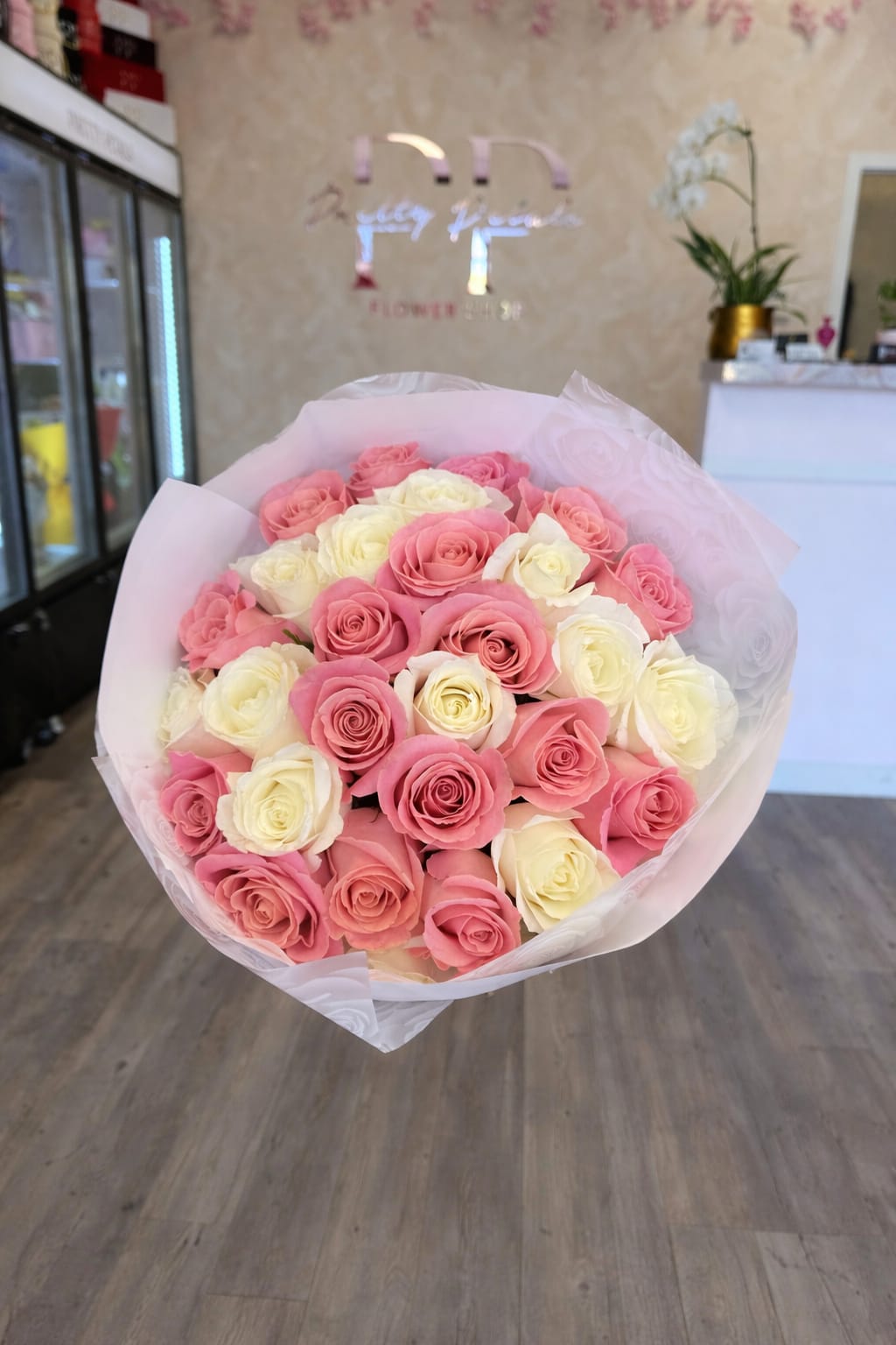Pink And White Roses Bouquet