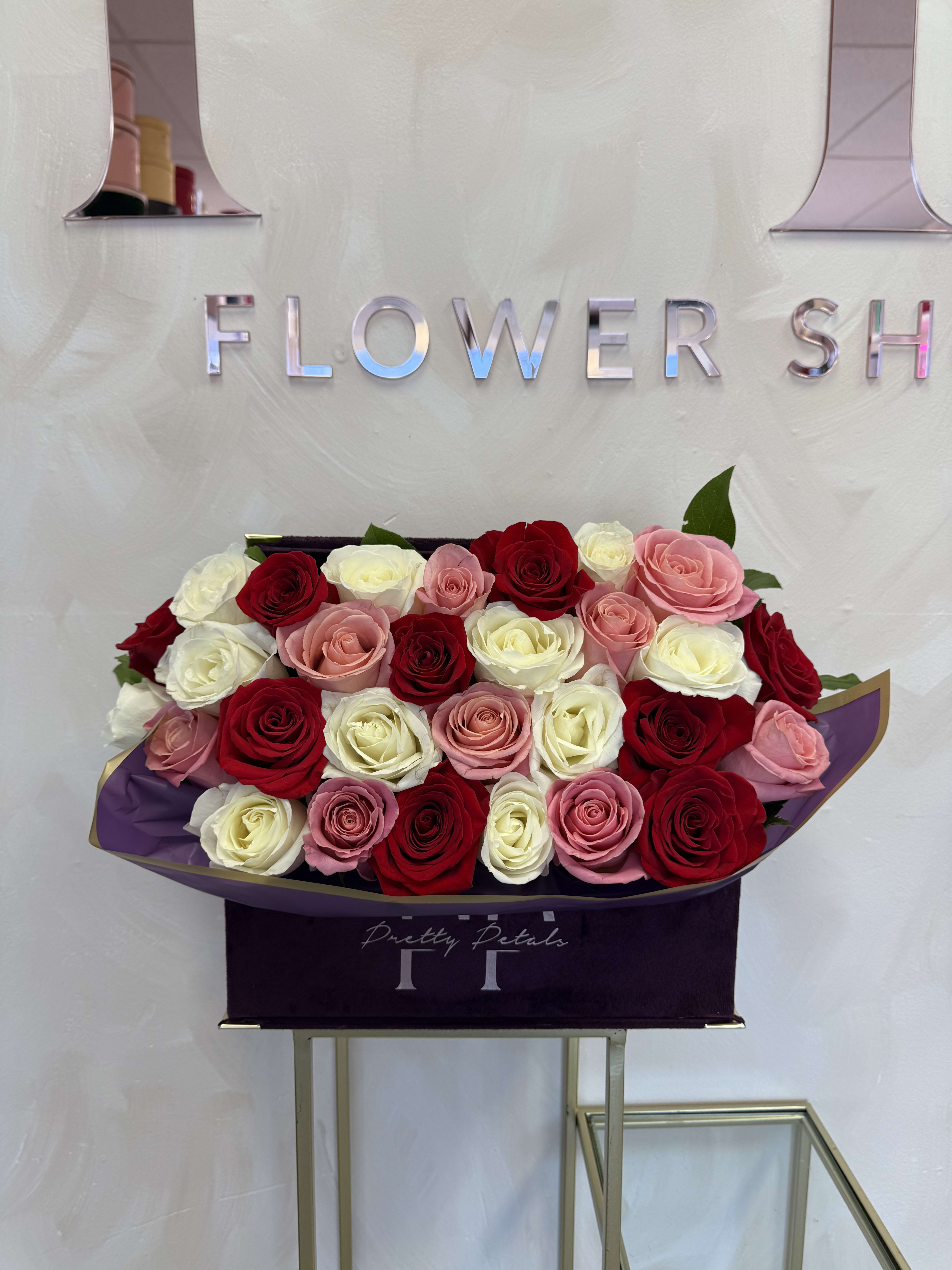 Mix Roses In Any Rectangle Box