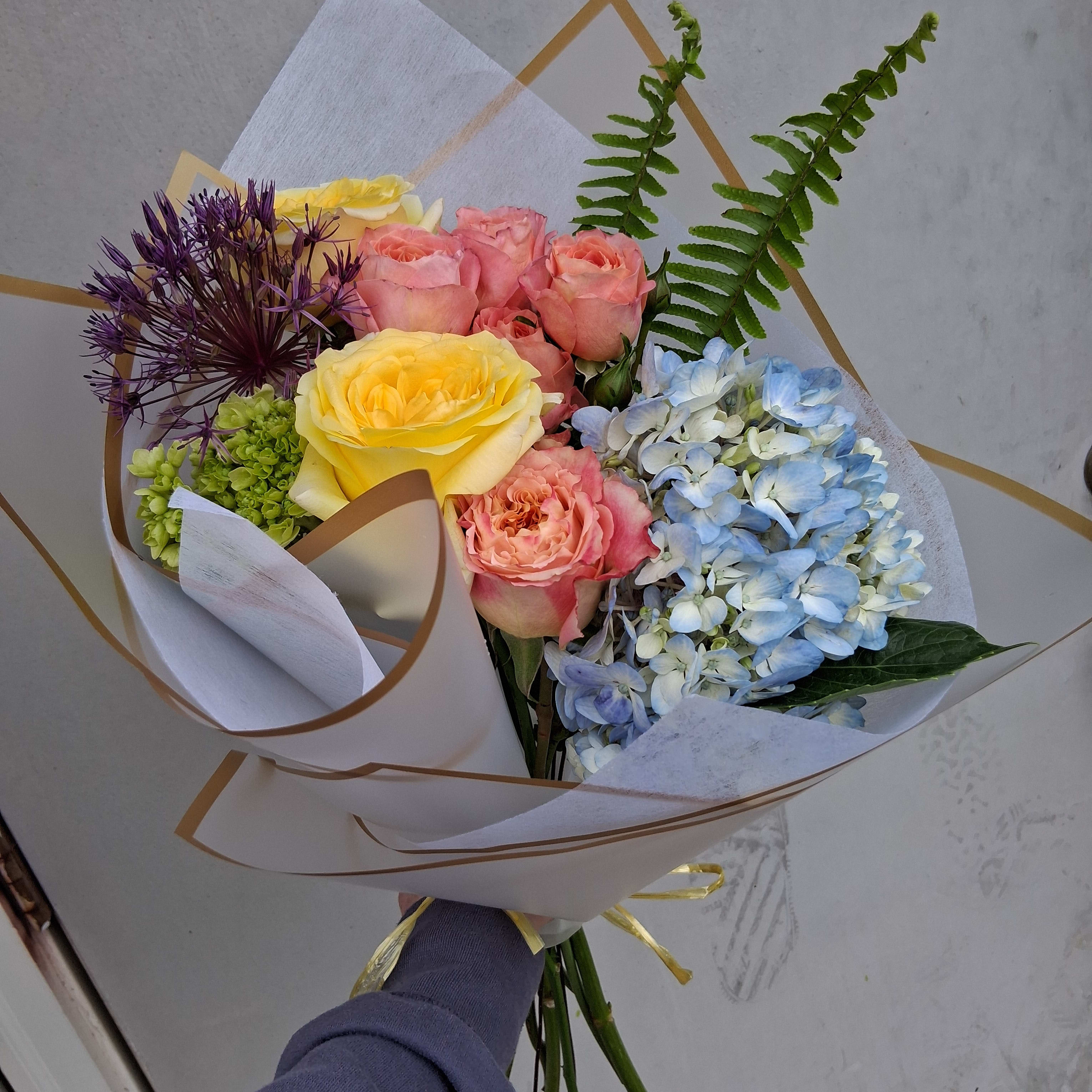 Wrapped bouquet Designer's Choice Flower Bouquet