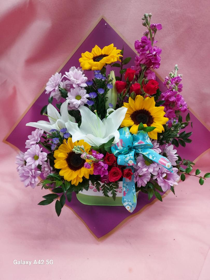 SPRING DELIGHT Flower Bouquet