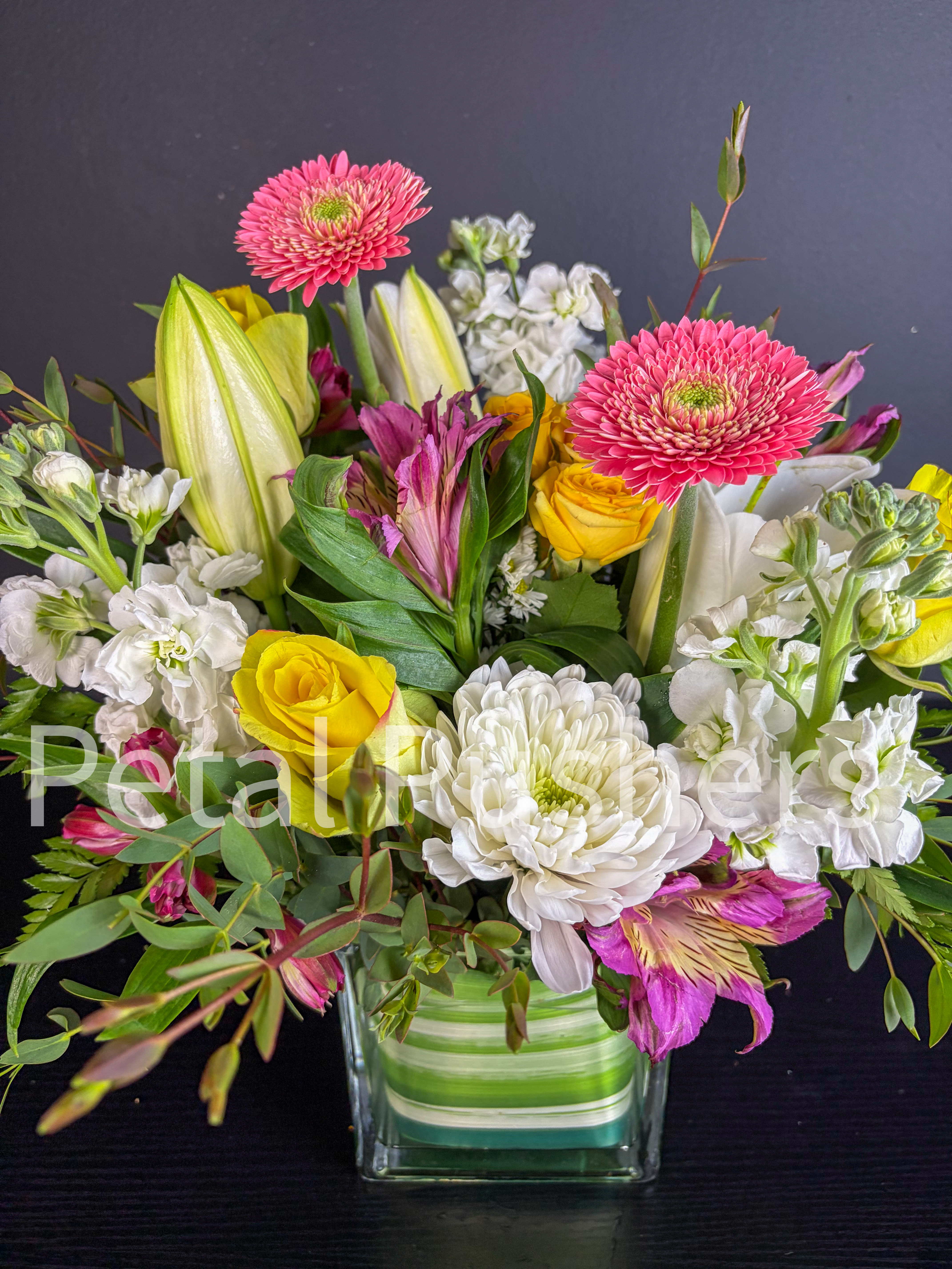Sweet Vibes Flower Bouquet