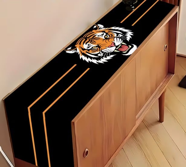 Growling Tiger Table Runner