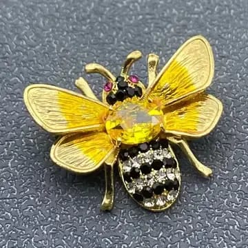 Little Bee Brooch