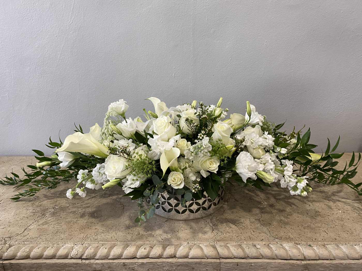 Elegant Green and White Flower Bouquet