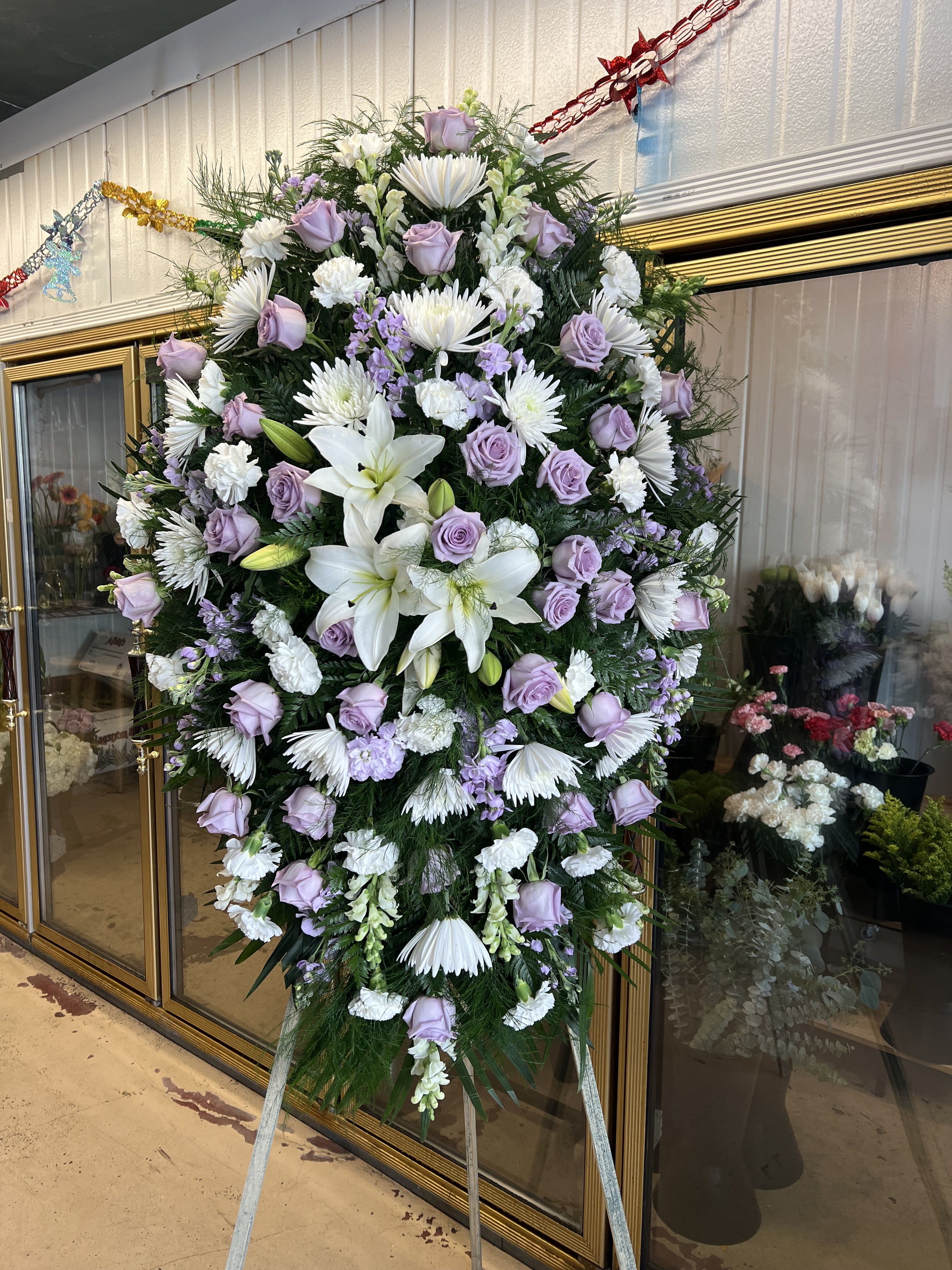 Lavender Grace Standing Spray